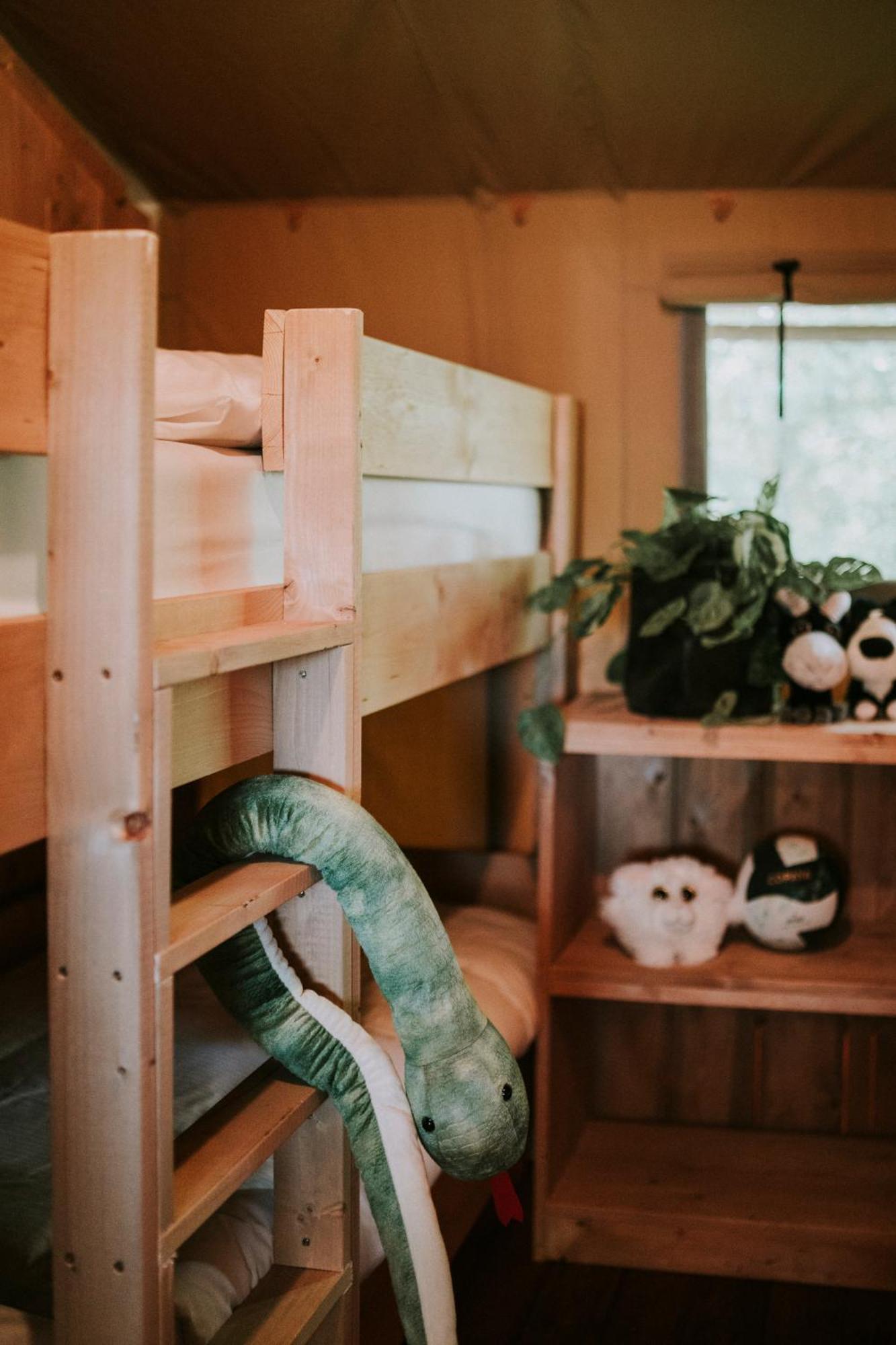 Vakantiepark Dierenbos Vinkel 部屋 写真