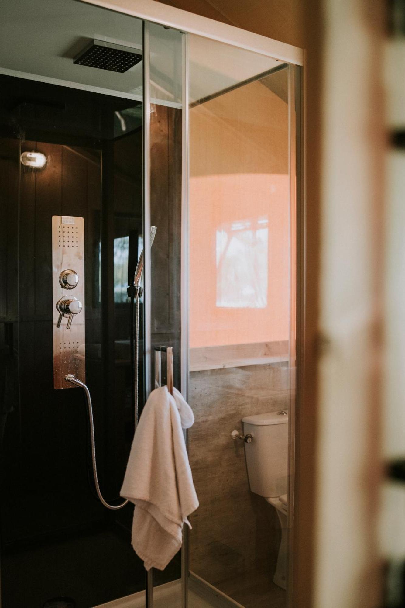 Vakantiepark Dierenbos Vinkel 部屋 写真